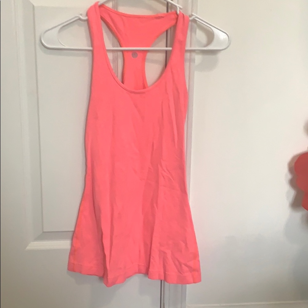 Lululemon tank top